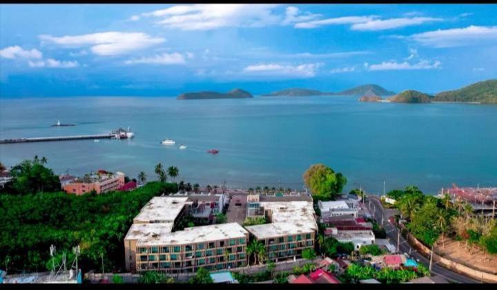 Panwa Beach Side Beachfront Phuket Esterno foto