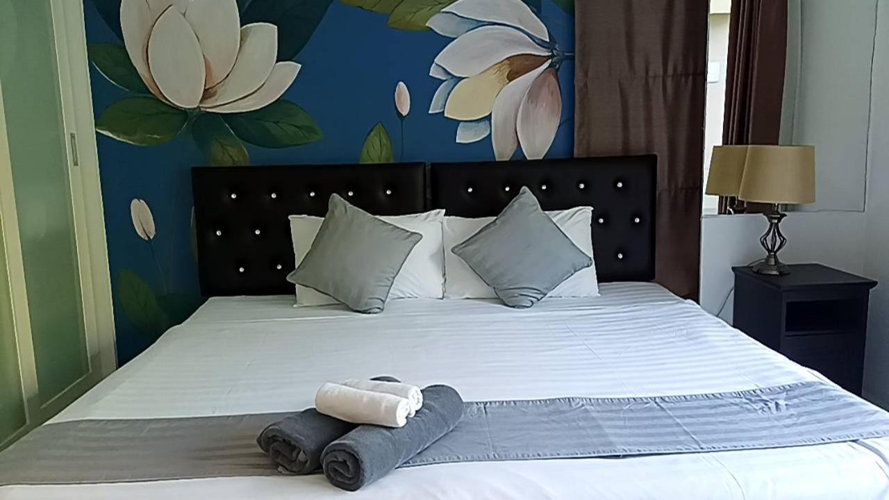Panwa Beach Side Beachfront Phuket Esterno foto