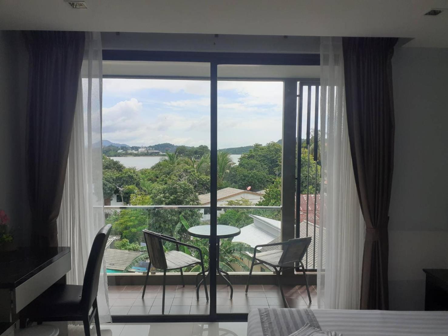 Panwa Beach Side Beachfront Phuket Esterno foto